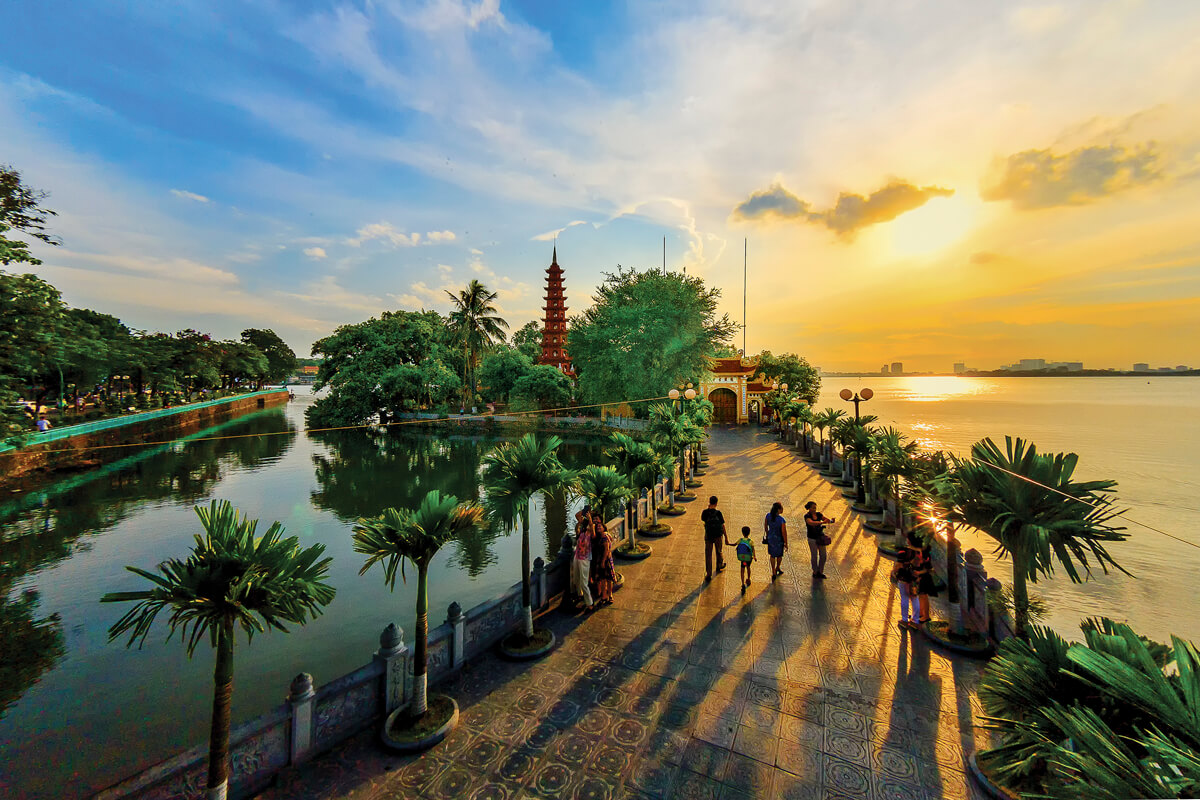 Discover culture Hanoi Full day city tour